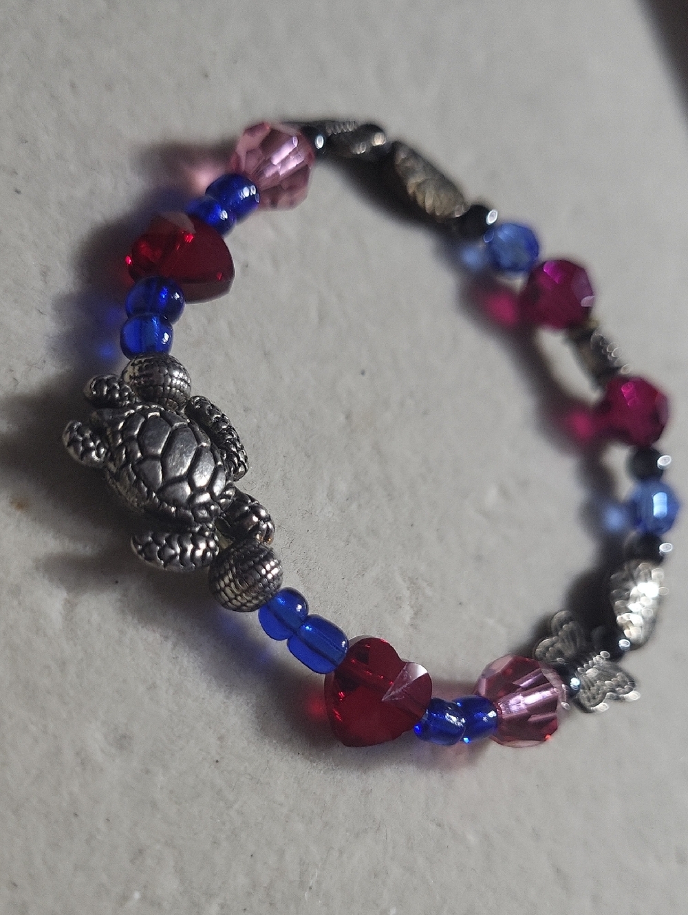 Small Kid Size Beaded Turtle Charm Bracelet in Red, Blue & Pink